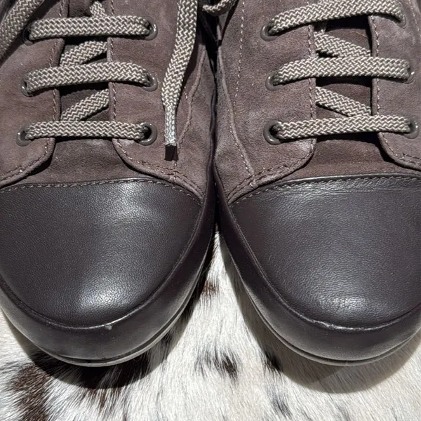 Clarks‎ Women’s Lorry Grace Suede Sneakers Size 7.5 B78 - Image 3