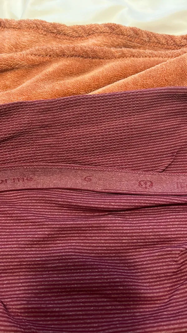 Short Sleeve Top - Image 3