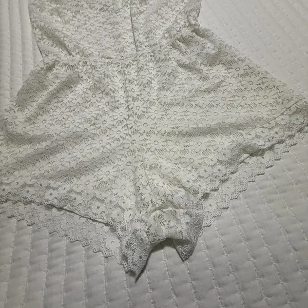 Frederick’s Of Hollywood White Floral Lace Romper Lingerie Sz L Large - Image 12