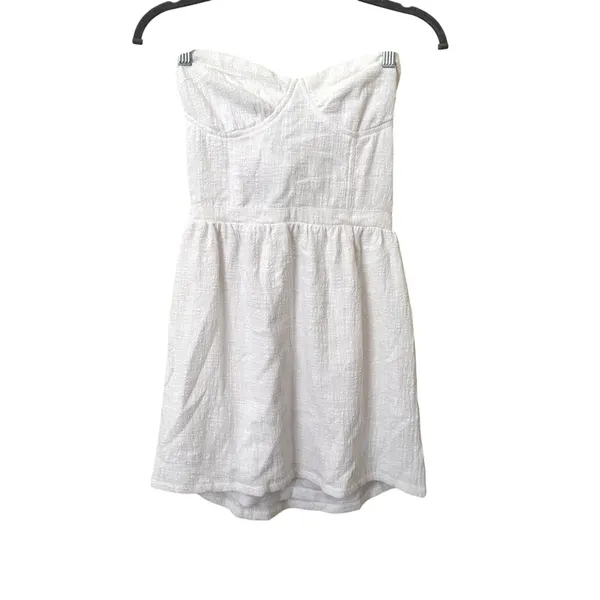 AURA Sleeveless Babydoll Mini Dress‎ White NWT Small - Image 2