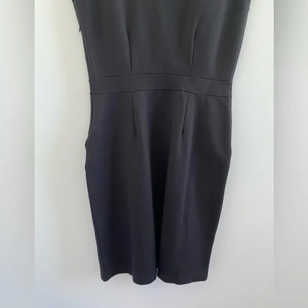 Quince Black Ultra Stretch Ponte Knit Cap Sleeve Dress Size Medium Minimalist - Image 10