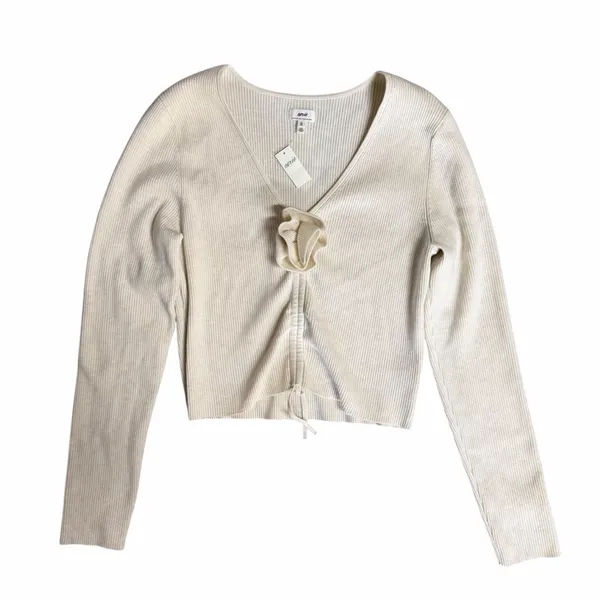 NEW Aerie Cropped Rosette Sweater Cream Size XL - Image 4