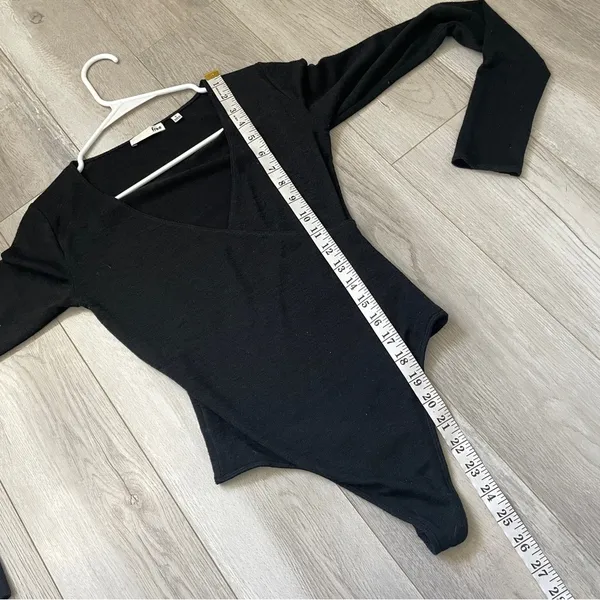 Wilfred Wrap Bodysuit long sleeve womens Black (small) fitted going out party - Image 6