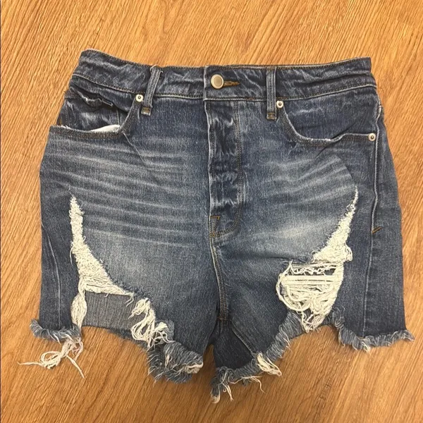 Good American Size 6/28 Bombshell Distressed Cutoff Shorts Blue646 Denim - Image 2