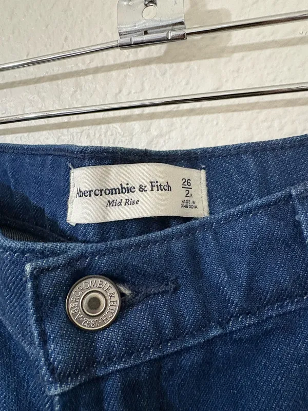 Abercrombie Extra Wide Jeans - Image 2