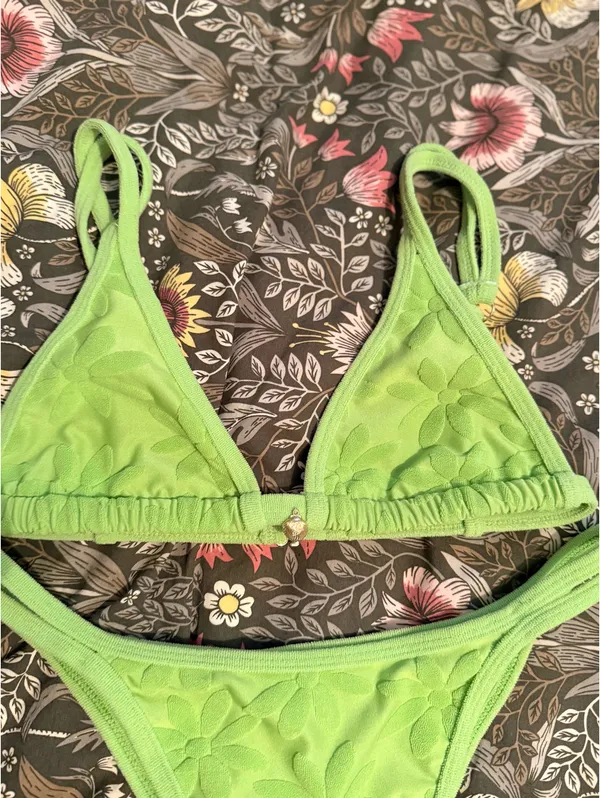 Bydee green flower swim set Size M - Image 2