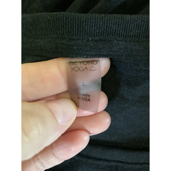 Beyond Yoga Black Lightweight‎ Long Sleeve Cropped Tee Yoga Athleisure Top L - Image 3
