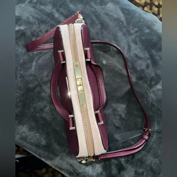 Kate Spade Two Tone Colorblock Suede Siding Crossbody Purse - Image 7