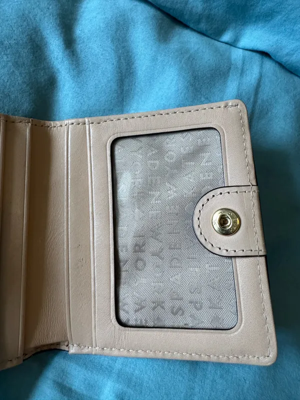 Kate Spade Leather Wallet - Image 4