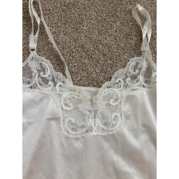 JCPenney Camisole 34 Ivory Vintage Lace Silky Antron III Nylon ILGWU Made in USA - Image 3