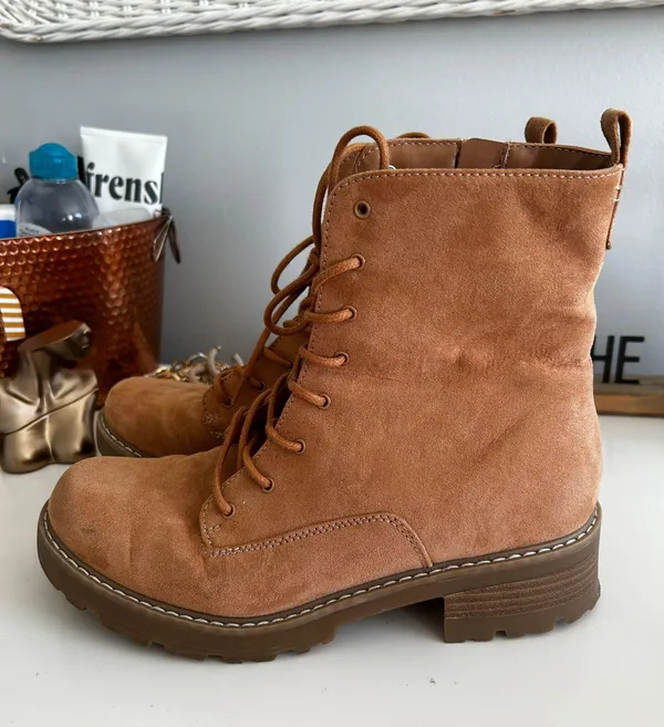 Universal Threads Booties - Image 5