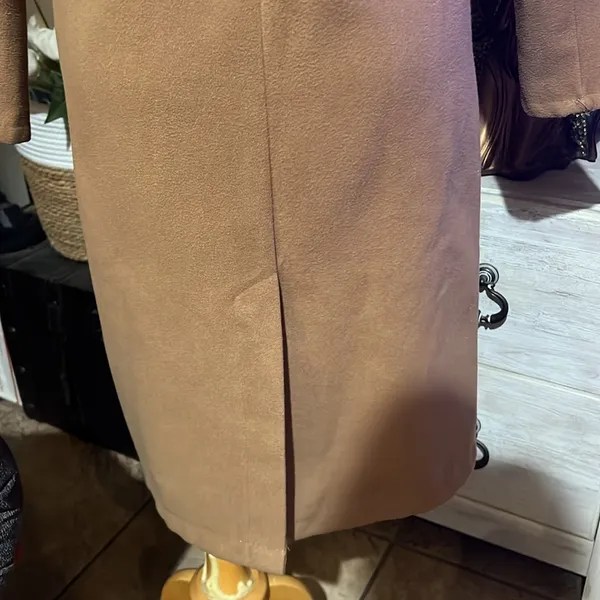 Boohoo Classic Tan Double-Breasted Coat size Small made in Italy - Image 9