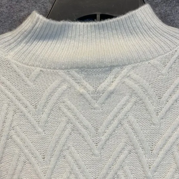 NWT ST. JOHN'S BAY Sweater Women’s XL Multicolor Fair‎ Isle Cable Knit Pullover - Image 12