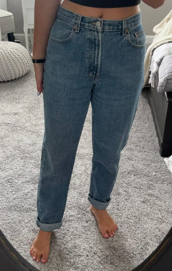 Gap Classic Jeans - Image 2
