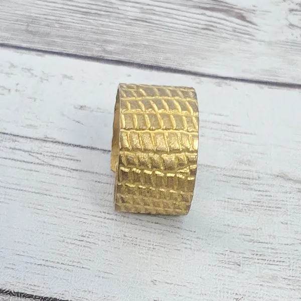 Gold Tone Ring Women's Size 7 - Image 5