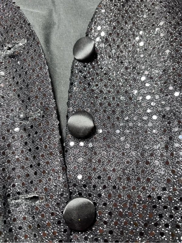 Black Sequin V - Image 3