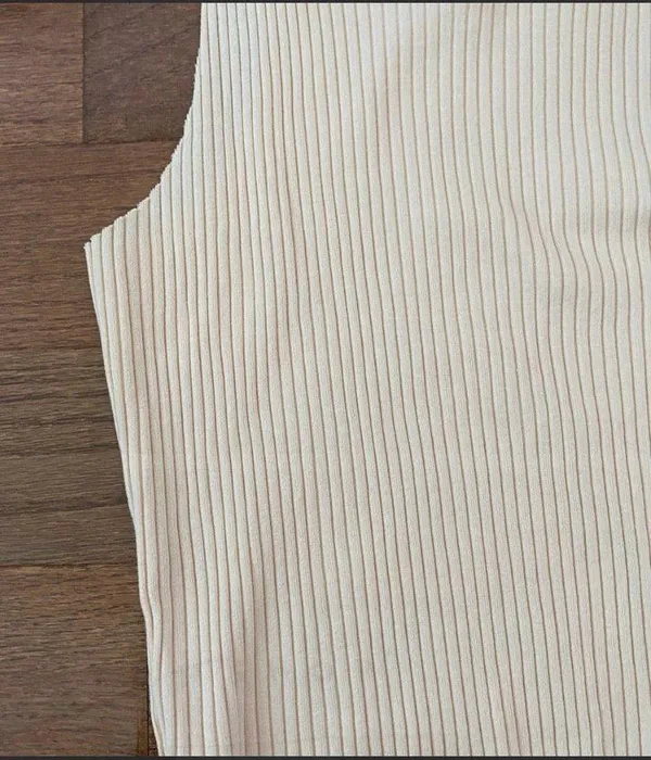 NWT Wide Rib Cotton Blend Crop Tank Top - Image 3
