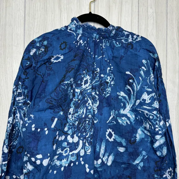 Anthropologie Pilcro The Tavi Ruffled Button Down Blouse Blue Batik Floral Small - Image 7