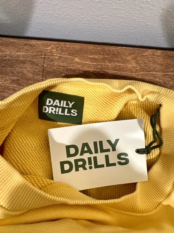 Daily Drills Heavyweight Out East Crew Sweatshirt Sunny XS/S NWT - Image 4
