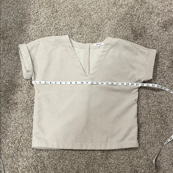 Madewell Collette Button Back Top in Khaki Corduroy Size Small - Image 7