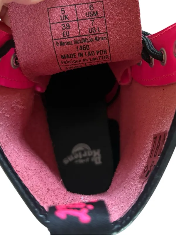 Dr. Martens 1460 Smooth Leather Lace Up Boots Womens Size 7 Hot Pink - Image 9