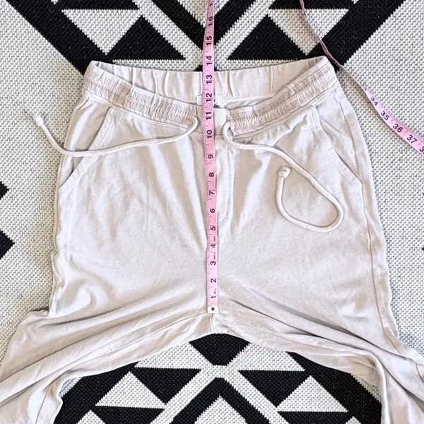 Aerie Sunrise Lightweight Cotton Joggers in Beige Small - Image 3