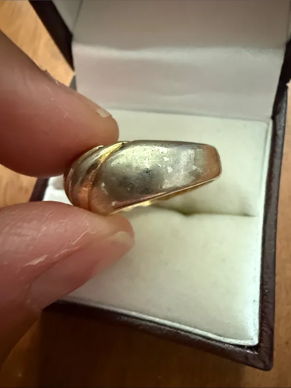Vintage 14 KT GE Gold-Tone/Silver-Tone Ribbed Dome Ring Size 4 3/4 - Image 7