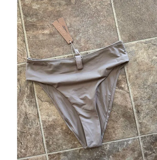 Skims Swim Mid Waist Bottom Desert Size Small - Image 5