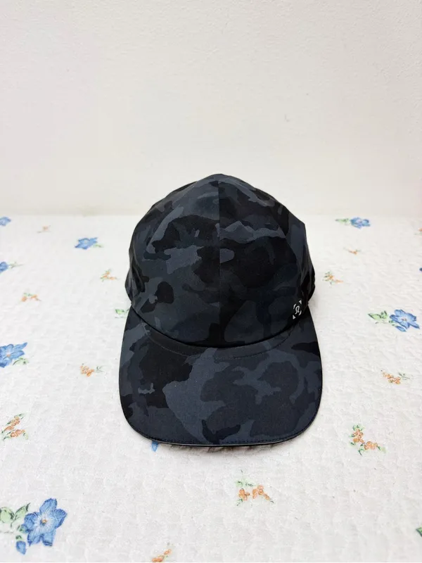 lululemon athletica UNISEX Black/Grey Camo Performance Cap - Image 2