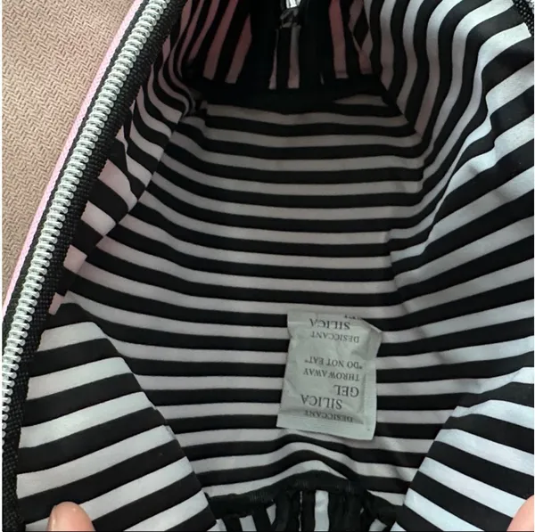 NWT Marc Tetro Labrador Pink - Image 4