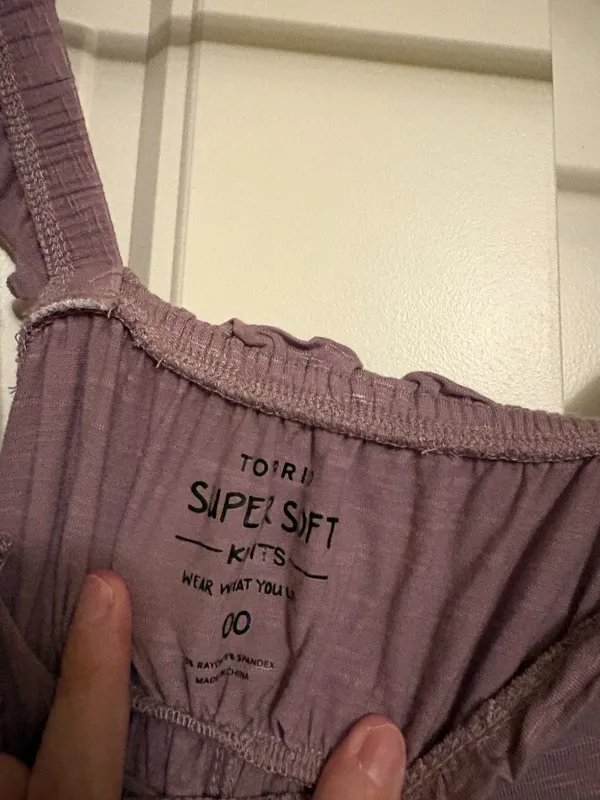 Torrid Super Soft Knits Ruffled Tank Top Torrid Size 00 US Size Medium Purple - Image 2