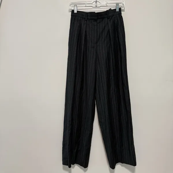Theory‎ Double Pleat Wide-Leg Pant in Gray Pinstripe Wool Flannel Size 00 - Image 4