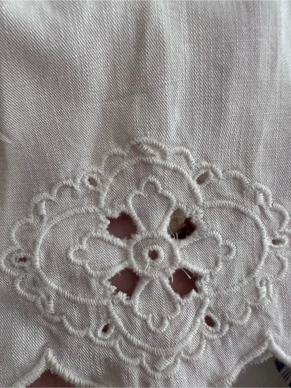 LC Lauren Conrad Cream Eyelet Flutter Sleeve Blouse - Image 3