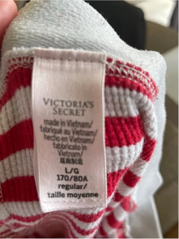Women's Victoria's Secret Pajama Pants L Red White Striped - Image 2