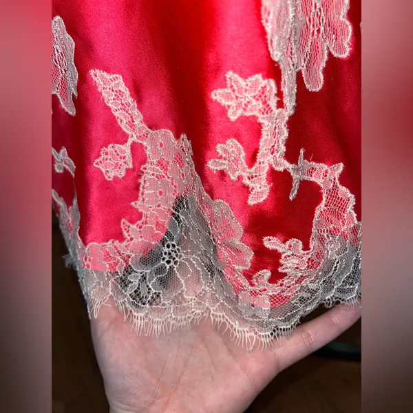 Vintage Victoria’s Secret slip dress - Image 6