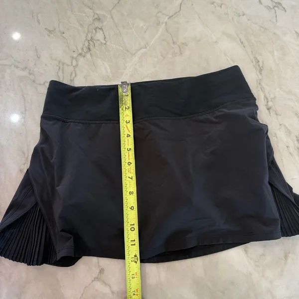EUC: Lululemon Play Off The Pleats Skirt - Image 5