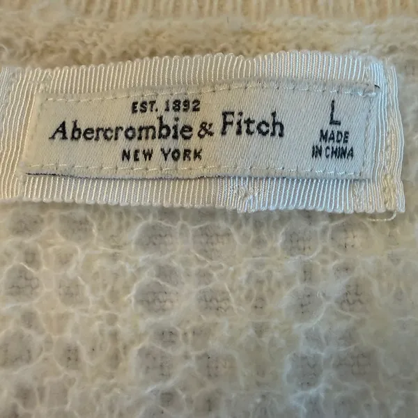 Abercrombie & Fitch Cream Open Knit V Neck Sweater Lightweight Preppy Capsule LG - Image 3
