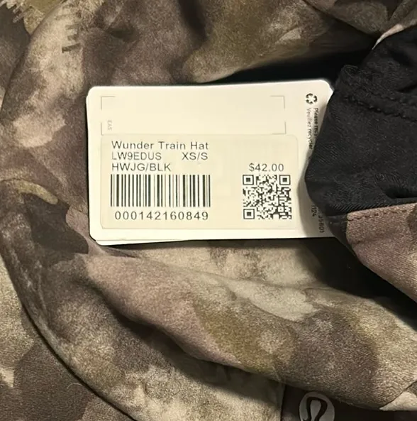 Lululemon Wunder Train Hat Green Camo XS/S - Image 5