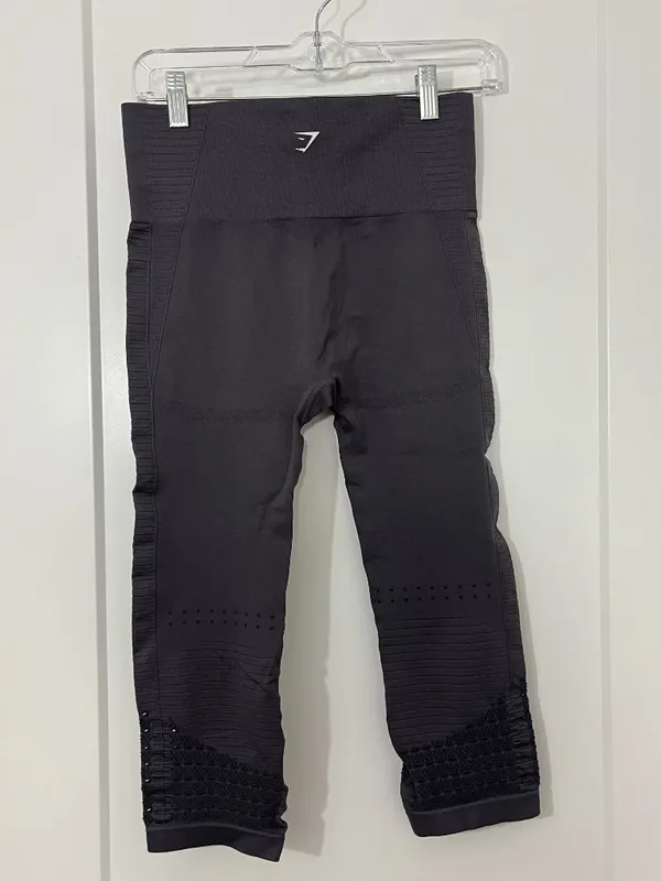 Gymshark Medium Gray Seamless Capri Leggings - Image 8