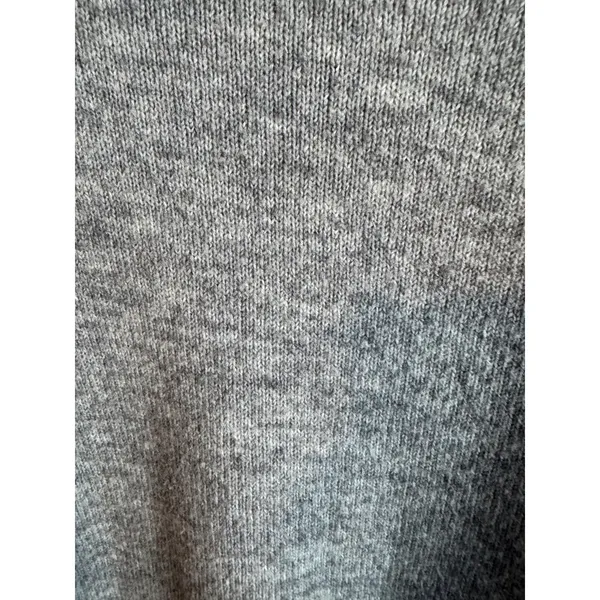 A New Day Women's Gray Knit Sweater‎ Size Medium Crewneck Lightweight Pullover - Image 4