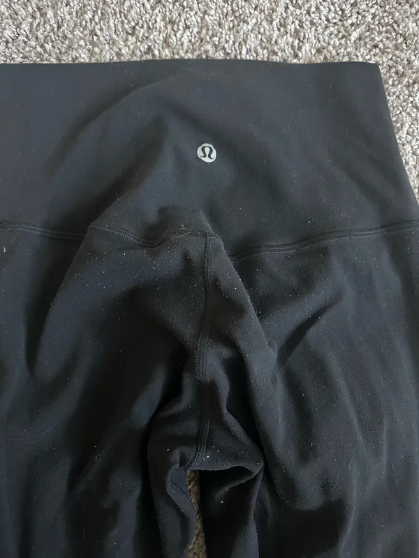 Lululemon Leggings Align 28" Black - Image 4