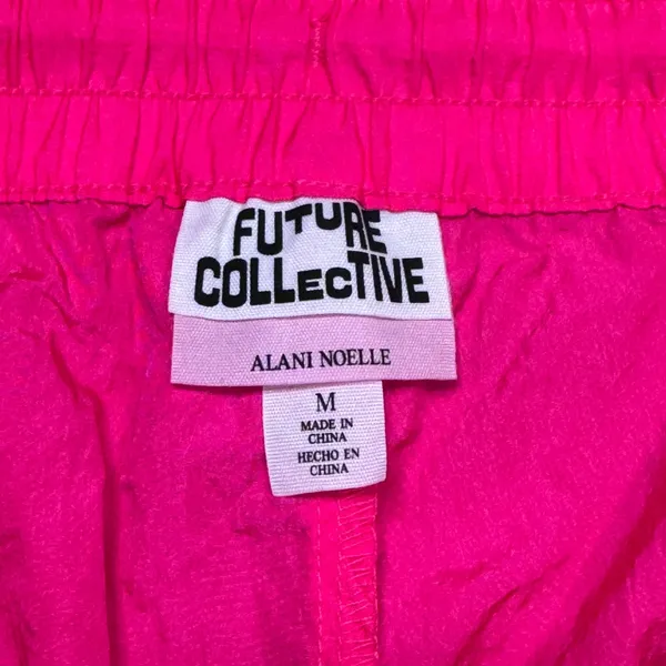 Future‎ Collective Alani Noelle Neon Pink Nylon Athletic Shorts Womens Medium - Image 4