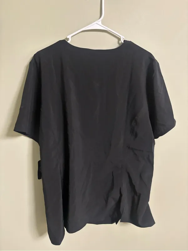 Nightmare Before Christmas Cherokee Scrubs Tooniforms V Neck Top Size XL New - Image 6