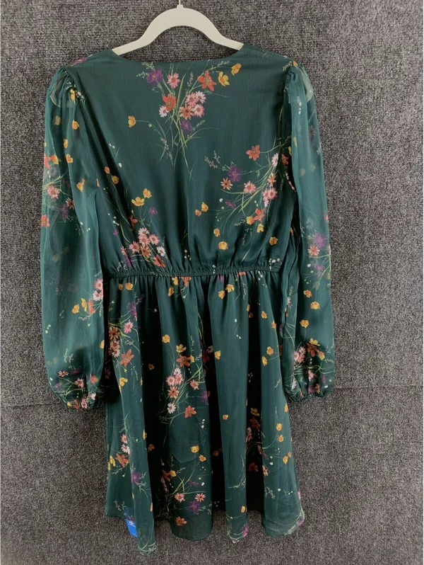 NWT Cupshe Womens Medium Green Floral Long Sleeve Mini Dress V-Neck Boho Casual - Image 12