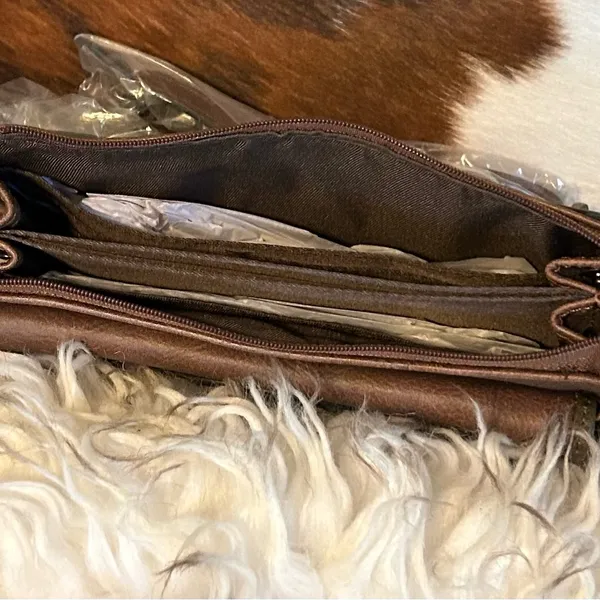 New Tony Lama Western Brown Crossbody Bag with Embellished Concho Design - Image 10