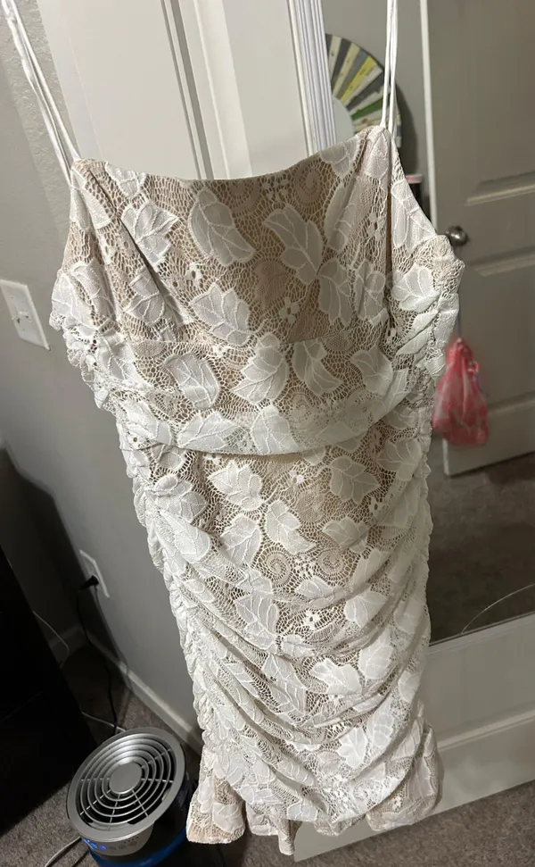 Selfie Leslie Dress - Image 3