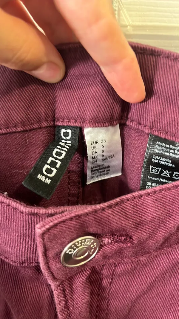 H&M Maroon Jeans - Image 3
