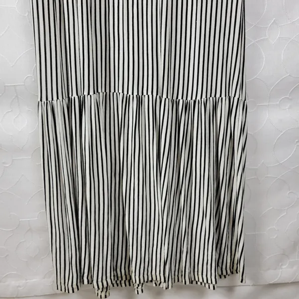 Hailey & Co Womens Maternity Dress L White Black Striped Ruffled Maxi Tiered - Image 8