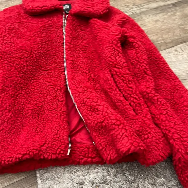BDG small red fuzzy jacket‎ - Image 7