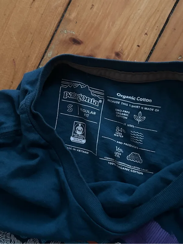 Patagonia Women's small organic cotton T-Shirt Bison blue - Image 3